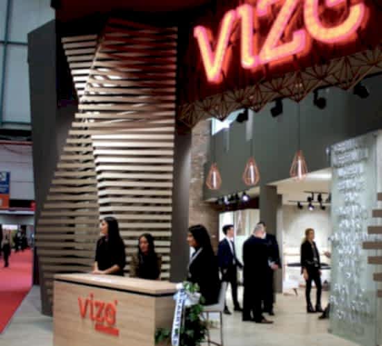 cevat aksoy tasarım-vize mobilya-fuar stand tasarım-masko-001